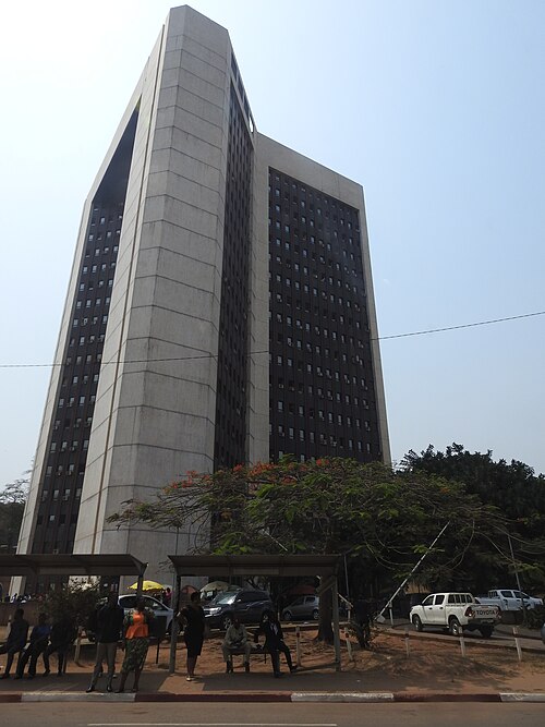 Unlocking Opportunities: The Rising Real Estate Industry in Cameroon