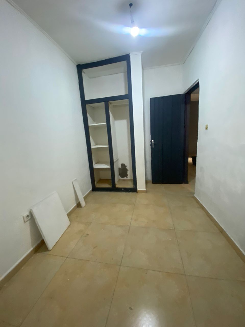 Spacious 2-Bedroom Apartment for Rent – Ancient Road, Bonaberi